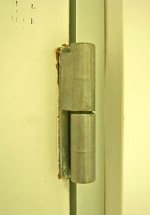 Simple: a hinge