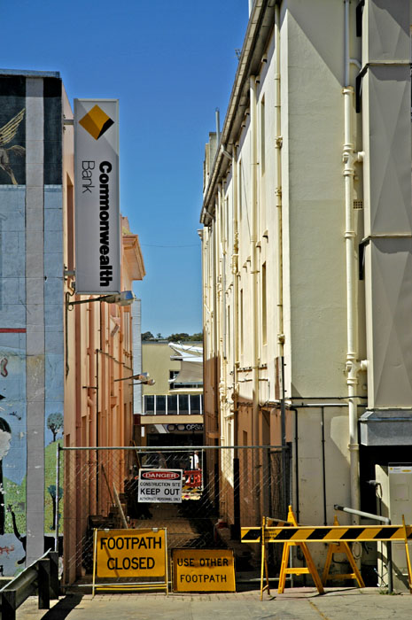 Laneway leading to the Mall